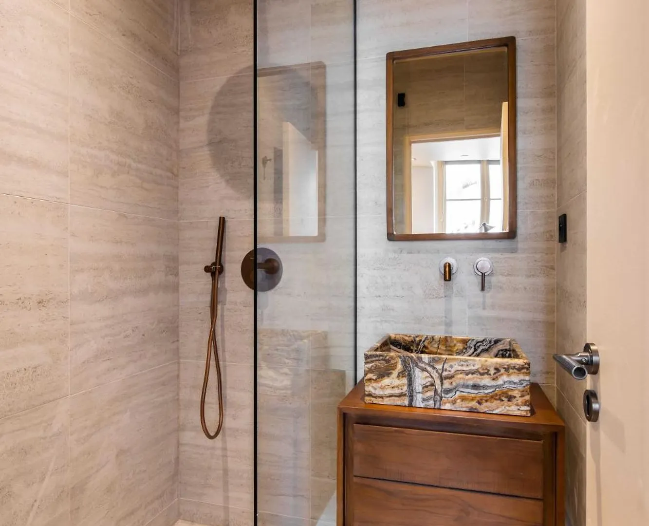 Gorgeous Apartment - 2Br-8P - Le Marais Paris 0*,  France